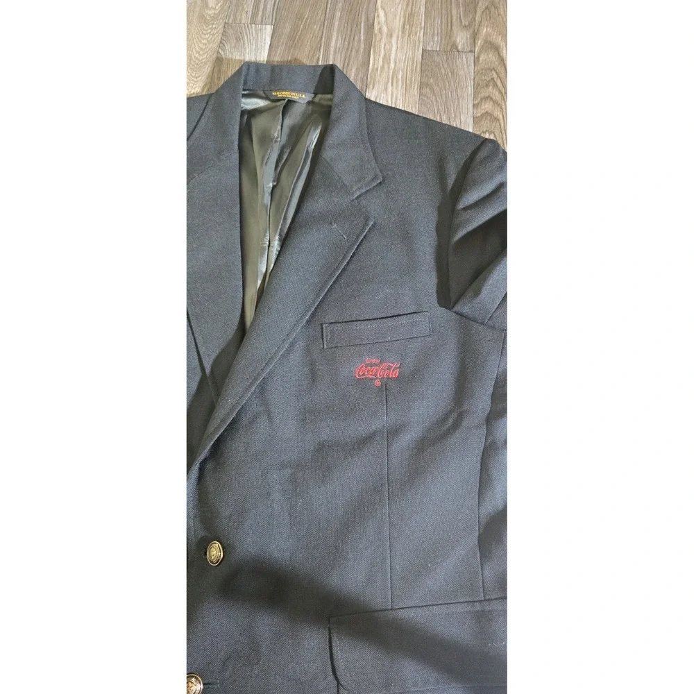 RMC Coca-Cola Blazer Mens 44 Regular Black Gold‎ Button New with Tags